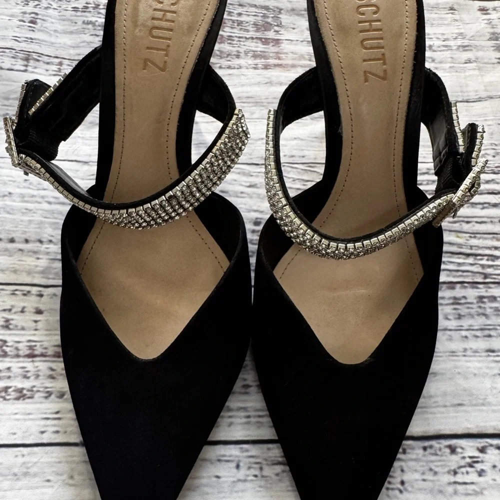 Schutz Tishara Rhinestone Buckle Mule Heels Black Suede Pointed Toe Size 7.5 - Picture 2 of 7